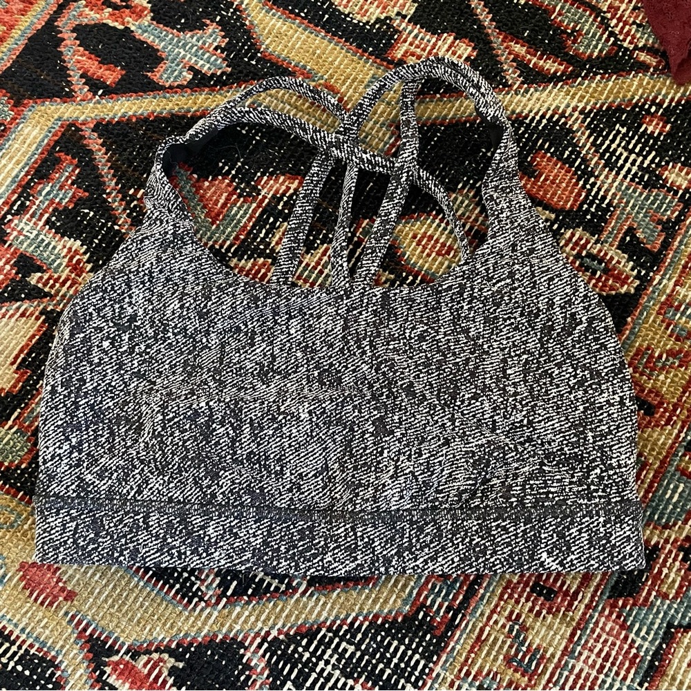 Lulu lemon sports Bra